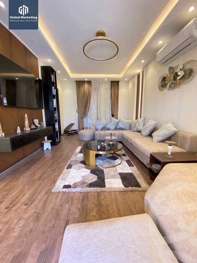https://aqarmap.com.eg/en/listing/6117692-for-rent-cairo-new-cairo-compounds-mountain-view-hyde-park