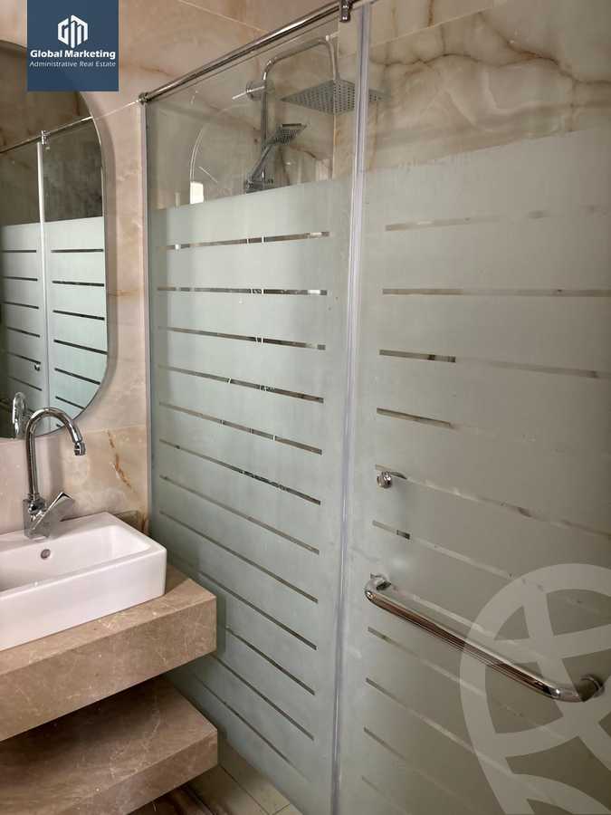 https://aqarmap.com.eg/ar/listing/6117899-for-rent-cairo-new-cairo-compounds-lake-view-boutique-el-hazek