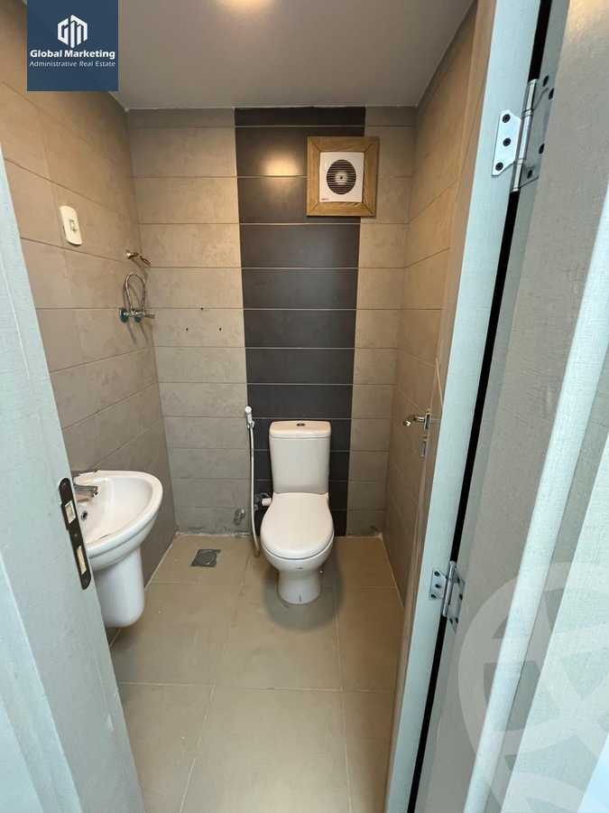 https://aqarmap.com.eg/ar/listing/6117896-for-rent-cairo-new-cairo-compounds-bznys-bls-ktlyst-llttwyr