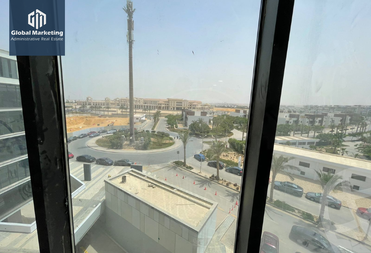 https://aqarmap.com.eg/ar/listing/6118851-for-rent-cairo-new-cairo-compounds-hyde-park-centre-ville-hyde-park