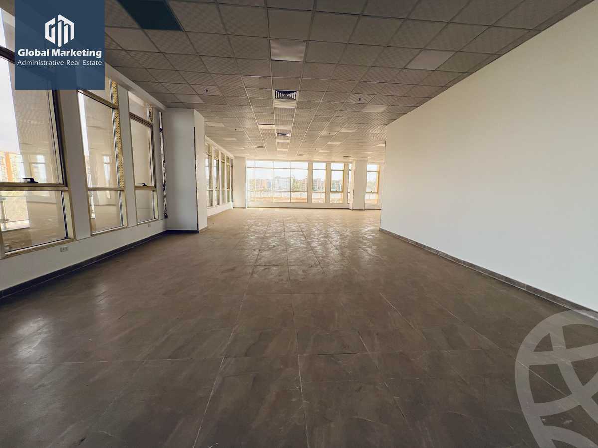 https://aqarmap.com.eg/en/listing/6124189-for-rent-cairo-new-cairo-lrhb-city-phase-1-youssef-el-sebaey-st
