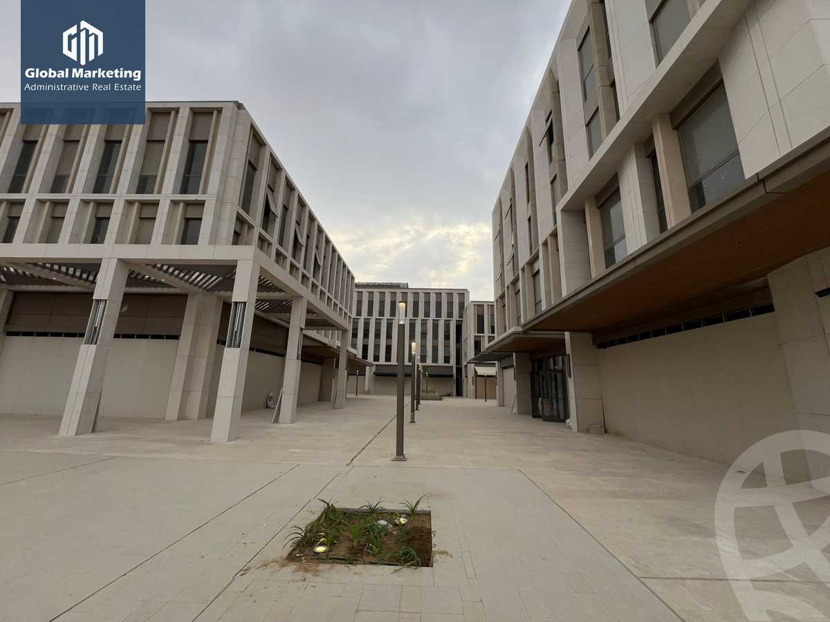 https://aqarmap.com.eg/ar/listing/6130005-for-sale-cairo-new-cairo-compounds-mivida-dh-blys-mr-msr