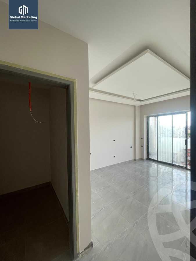 https://aqarmap.com.eg/en/listing/6130339-for-rent-cairo-new-cairo-compounds-lakeview-residence