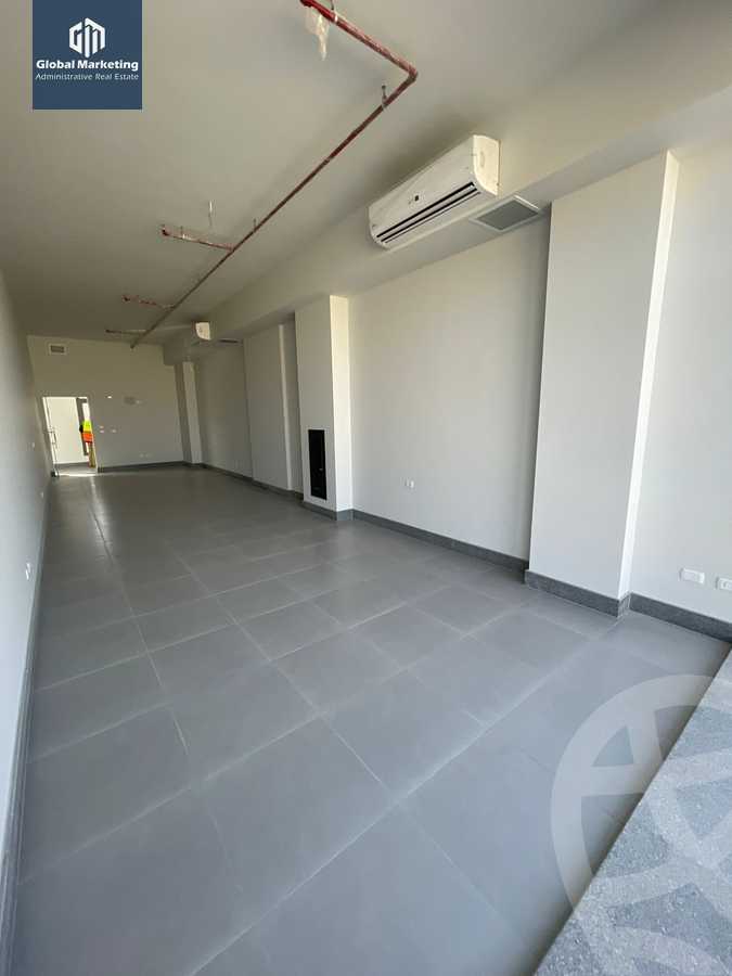 https://aqarmap.com.eg/ar/listing/6130571-for-rent-cairo-new-cairo-compounds-the-water-way