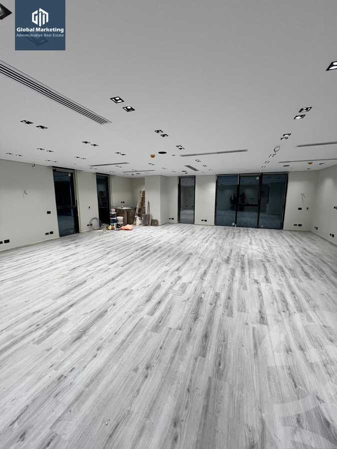 https://aqarmap.com.eg/en/listing/6132702-for-rent-cairo-new-cairo-compounds-hyde-park-centre-ville-hyde-park