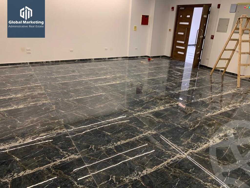 https://aqarmap.com.eg/ar/listing/6135928-for-rent-cairo-new-cairo-compounds-mivida-mivida-parcel