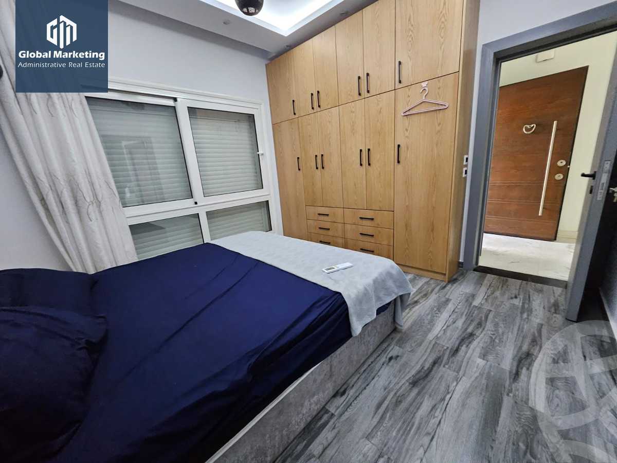 https://aqarmap.com.eg/ar/listing/6144233-for-rent-cairo-new-cairo-compounds-mountain-view-hyde-park