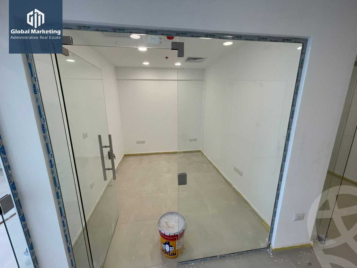 https://aqarmap.com.eg/en/listing/6146404-for-rent-cairo-new-cairo-compounds-hyde-park-centre-ville-hyde-park