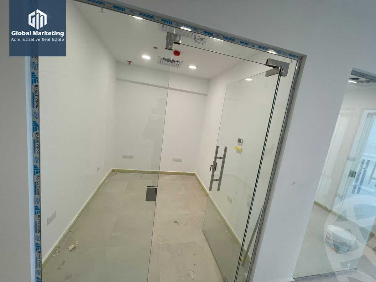 https://aqarmap.com.eg/en/listing/6146404-for-rent-cairo-new-cairo-compounds-hyde-park-centre-ville-hyde-park