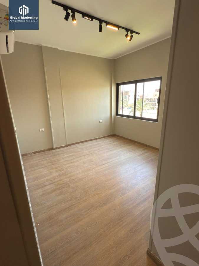 https://aqarmap.com.eg/en/listing/6146491-for-rent-cairo-new-cairo-compounds-fifth-square