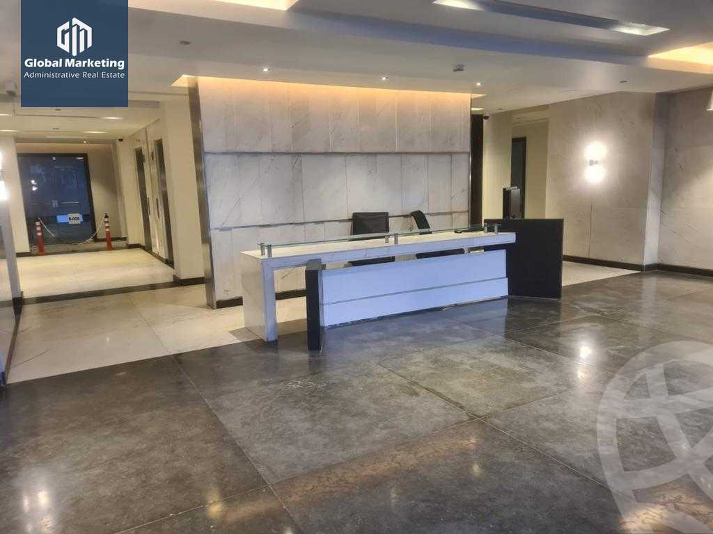 https://aqarmap.com.eg/ar/listing/6146700-for-rent-cairo-new-cairo-compounds-hyde-park-centre-ville-hyde-park