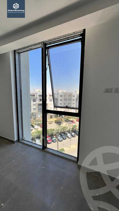 https://aqarmap.com.eg/en/listing/6147269-for-rent-cairo-new-cairo-compounds-hyde-park-centre-ville-hyde-park