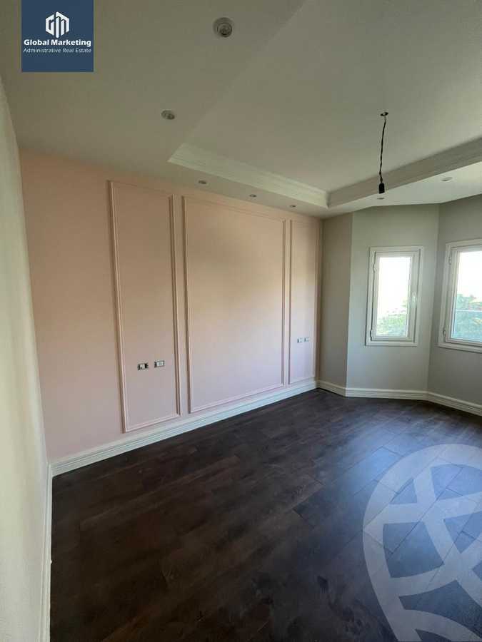 https://aqarmap.com.eg/en/listing/6147453-for-rent-cairo-new-cairo-compounds-mountain-view-hyde-park