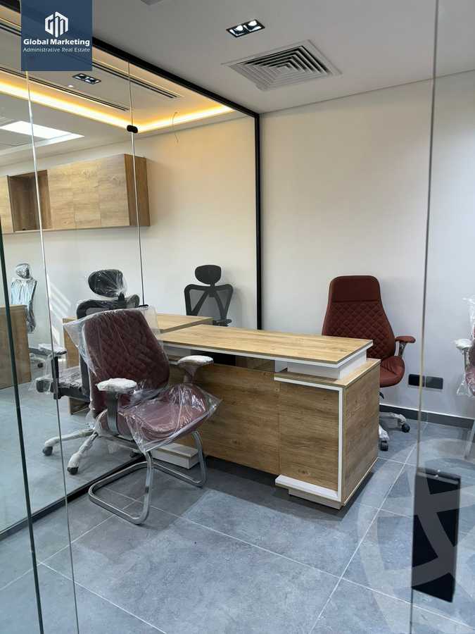https://aqarmap.com.eg/ar/listing/6147581-for-rent-cairo-new-cairo-compounds-hyde-park-centre-ville-hyde-park