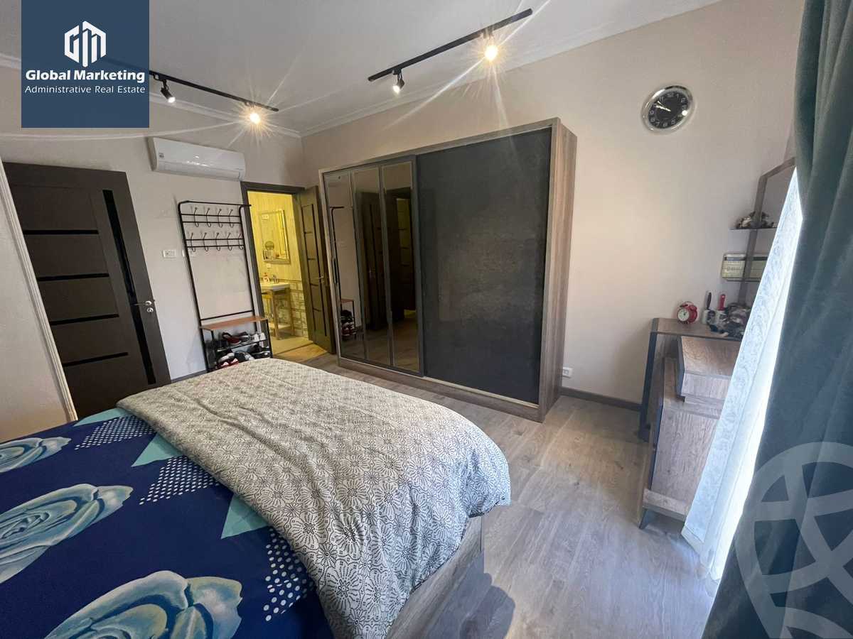 https://aqarmap.com.eg/ar/listing/6151504-for-rent-cairo-new-cairo-compounds-hyde-park-centre-ville-hyde-park