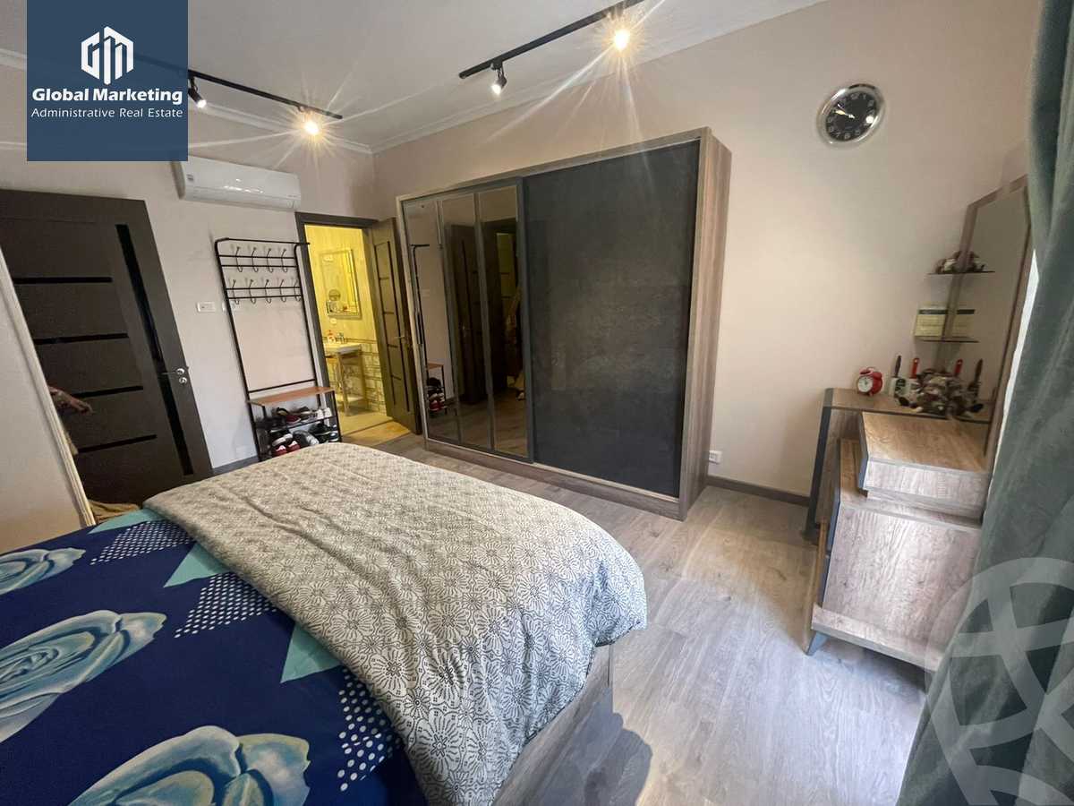 https://aqarmap.com.eg/ar/listing/6151504-for-rent-cairo-new-cairo-compounds-hyde-park-centre-ville-hyde-park
