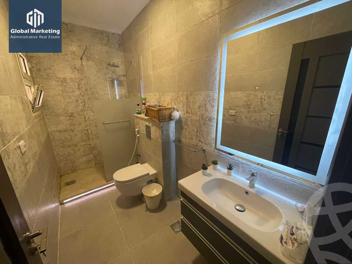 https://aqarmap.com.eg/ar/listing/6151504-for-rent-cairo-new-cairo-compounds-hyde-park-centre-ville-hyde-park