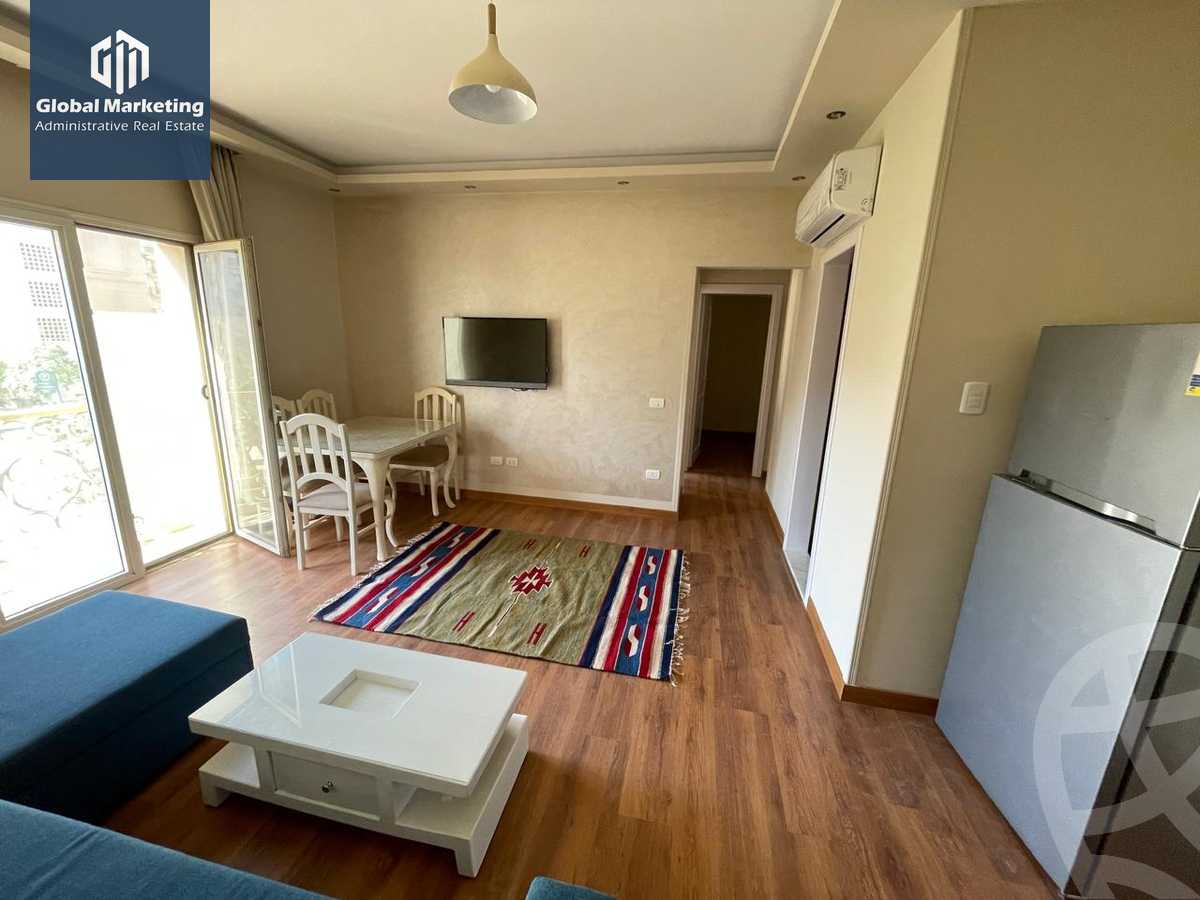 https://aqarmap.com.eg/ar/listing/6151562-for-rent-cairo-new-cairo-compounds-hyde-park-centre-ville-hyde-park