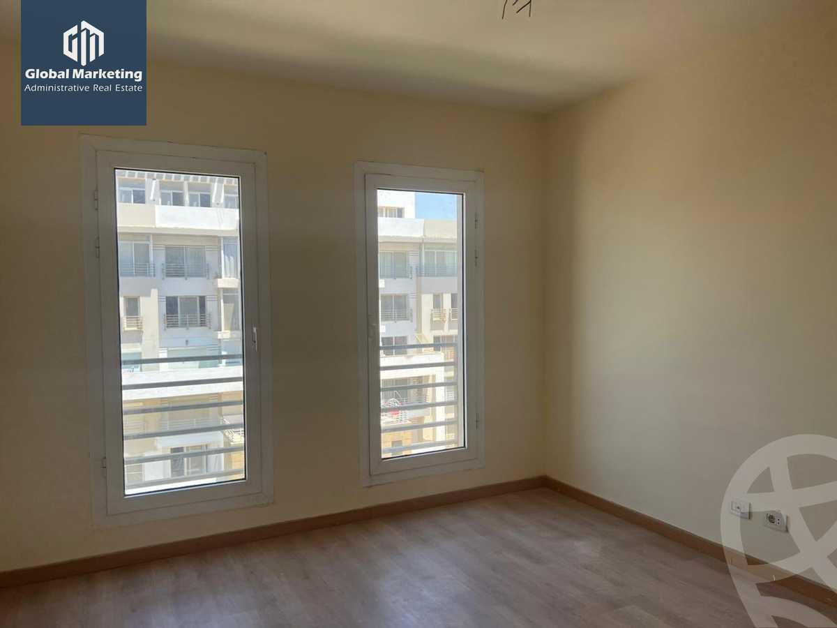 https://aqarmap.com.eg/en/listing/6151649-for-rent-cairo-new-cairo-compounds-mountain-view-hyde-park