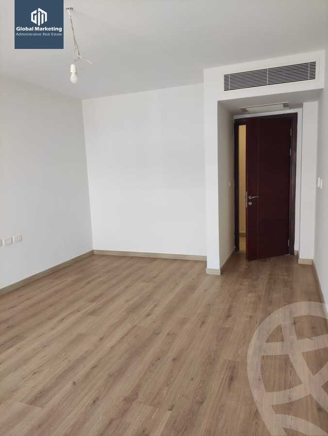 https://aqarmap.com.eg/en/listing/6151730-for-rent-cairo-new-cairo-compounds-hyde-park-centre-ville-hyde-park