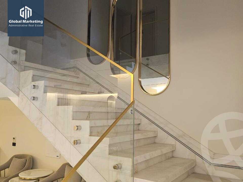 https://aqarmap.com.eg/ar/listing/6152232-for-rent-cairo-new-cairo-compounds-hyde-park-centre-ville-hyde-park