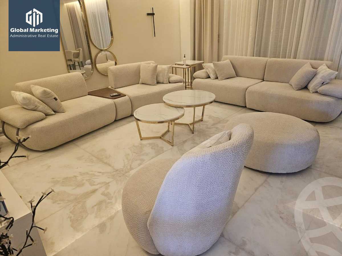 https://aqarmap.com.eg/ar/listing/6152232-for-rent-cairo-new-cairo-compounds-hyde-park-centre-ville-hyde-park