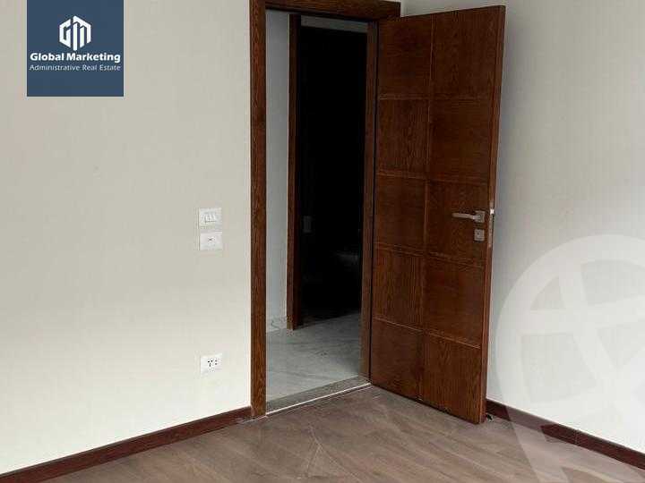https://aqarmap.com.eg/ar/listing/6152739-for-rent-cairo-new-cairo-compounds-lakeview-residence