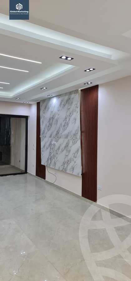https://aqarmap.com.eg/ar/listing/6153880-for-rent-cairo-new-cairo-compounds-lakeview-residence