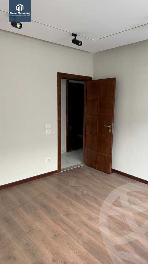 https://aqarmap.com.eg/ar/listing/6154028-for-rent-cairo-new-cairo-compounds-lakeview-residence