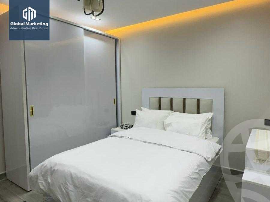 https://aqarmap.com.eg/ar/listing/6154098-for-rent-cairo-new-cairo-compounds-hyde-park-centre-ville-hyde-park
