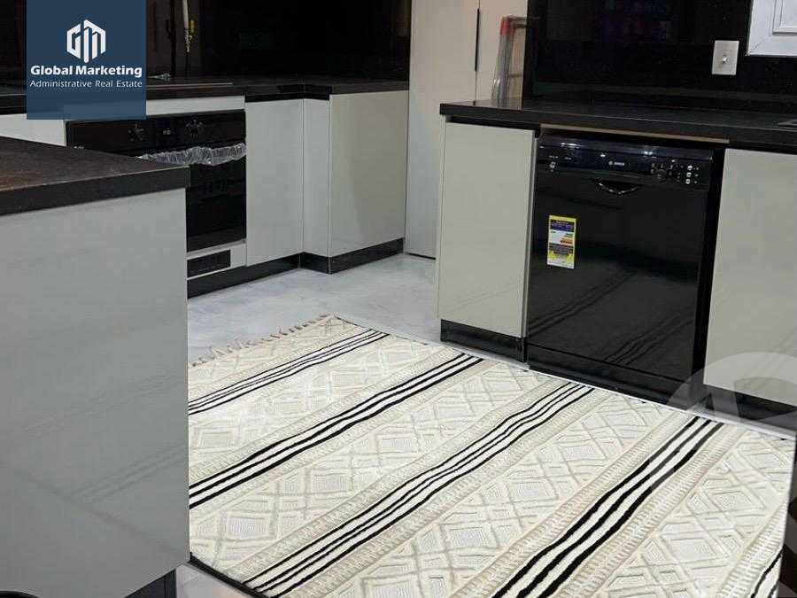 https://aqarmap.com.eg/ar/listing/6154098-for-rent-cairo-new-cairo-compounds-hyde-park-centre-ville-hyde-park