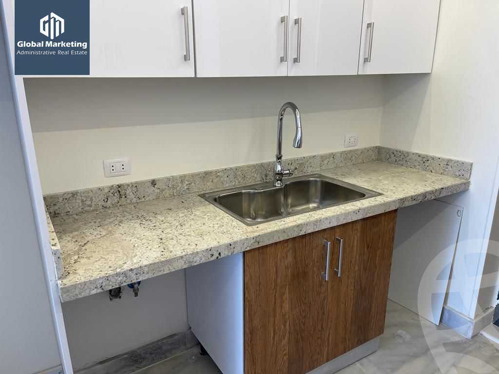 https://aqarmap.com.eg/ar/listing/6154204-for-rent-cairo-new-cairo-compounds-lakeview-residence