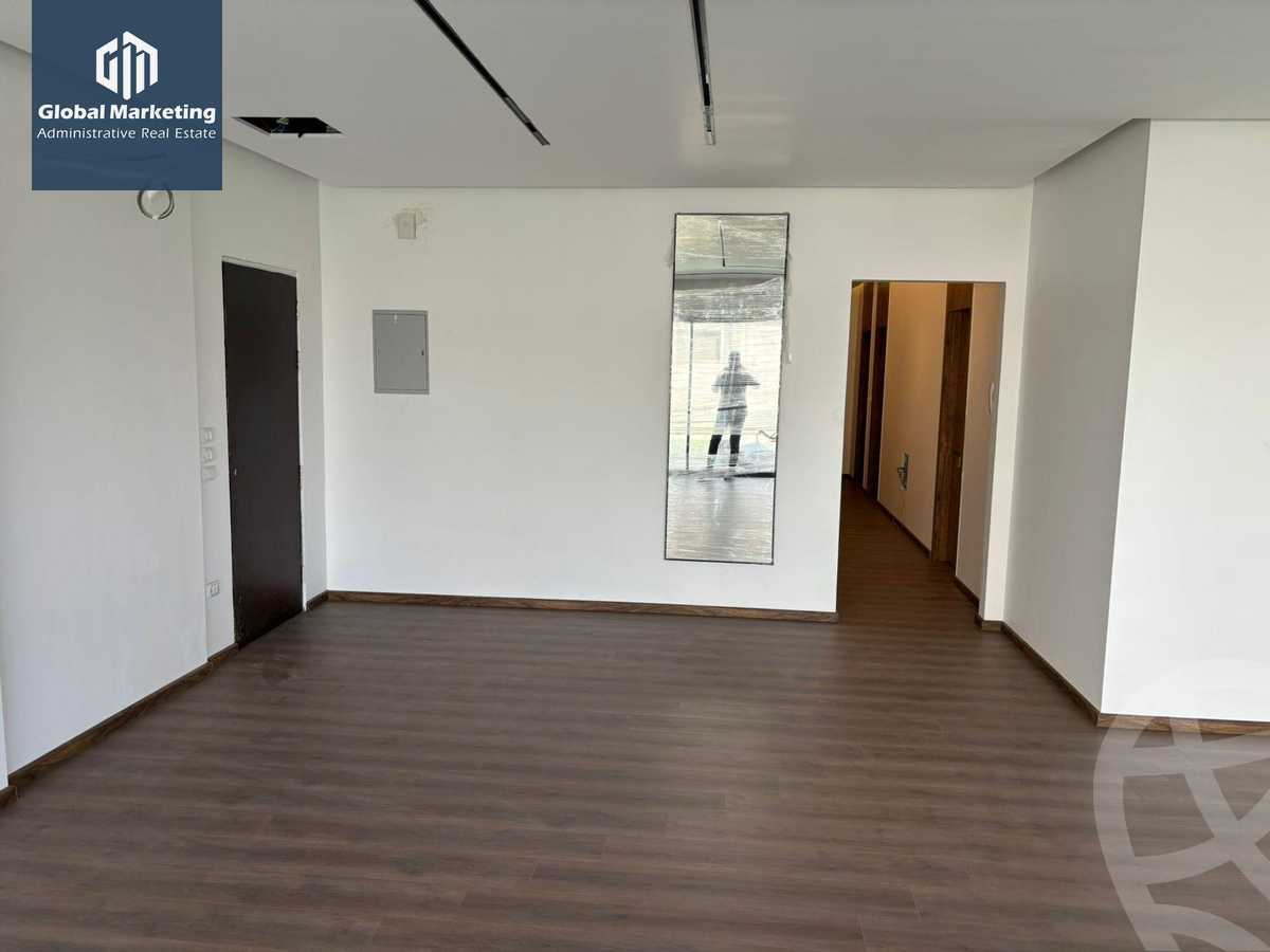 https://aqarmap.com.eg/ar/listing/6154672-for-rent-cairo-new-cairo-compounds-lakeview-residence