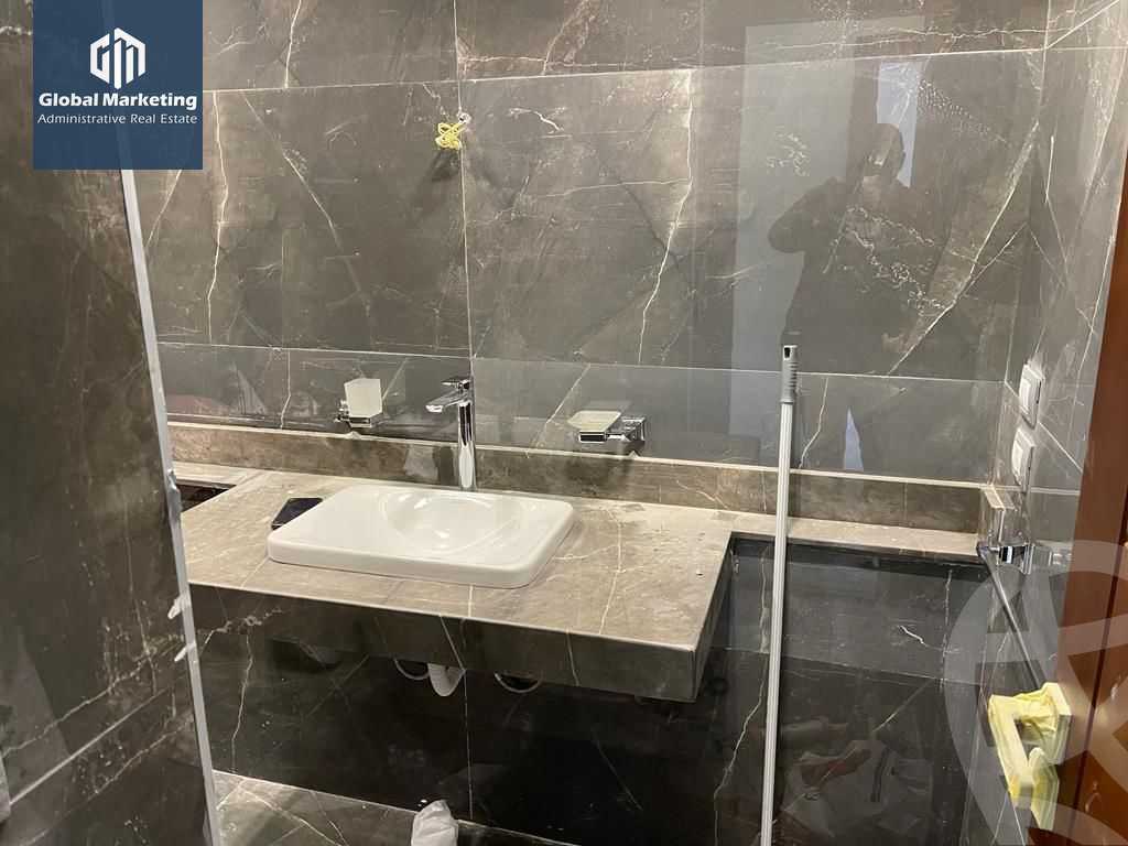 https://aqarmap.com.eg/en/listing/6157622-for-rent-cairo-new-cairo-compounds-lakeview-residence