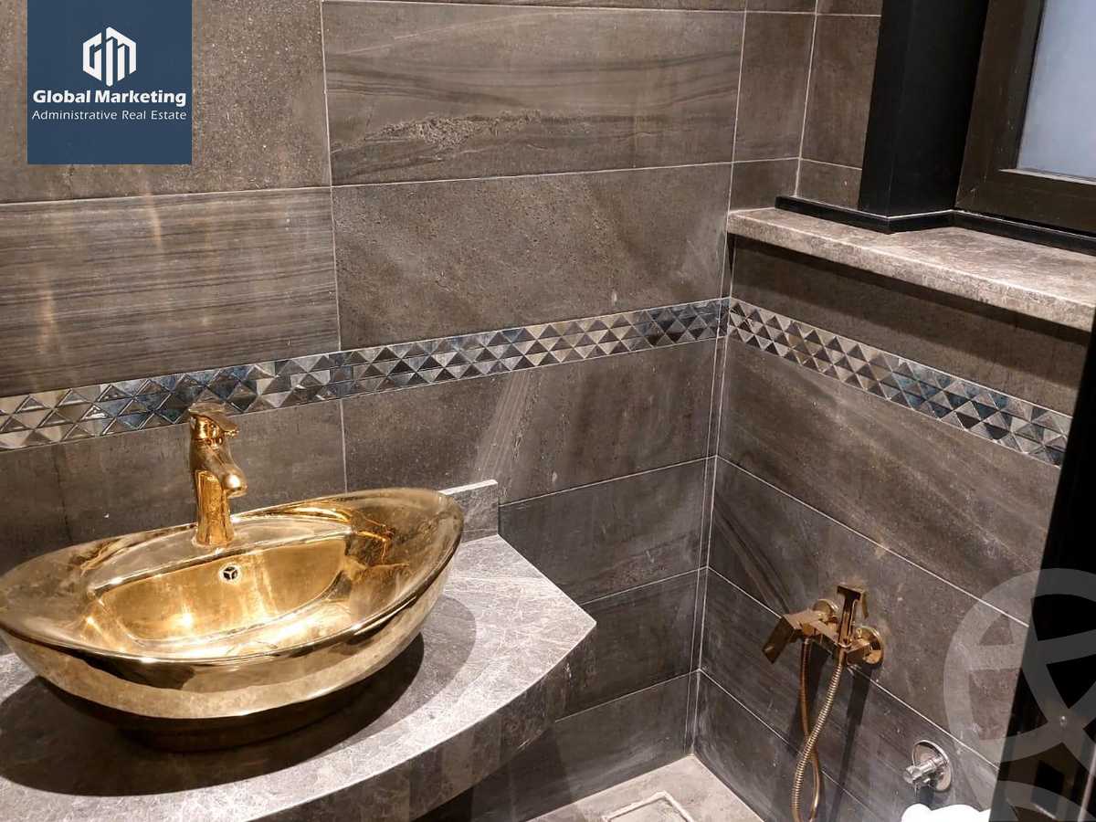 https://aqarmap.com.eg/en/listing/6166394-for-rent-cairo-new-cairo-compounds-lakeview-residence