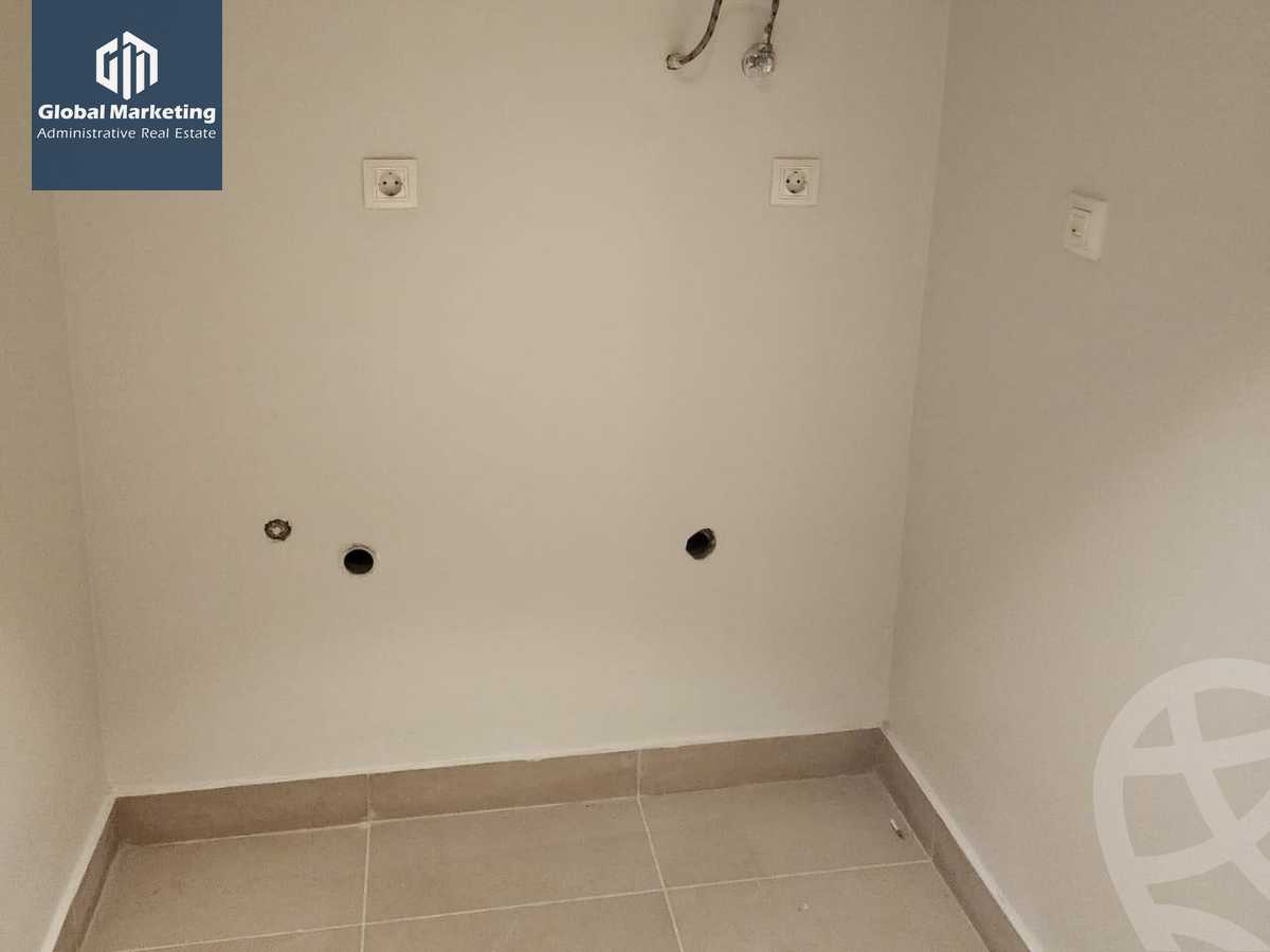 https://aqarmap.com.eg/ar/listing/6167652-for-rent-cairo-new-cairo-compounds-mivida-boulevard-mivida