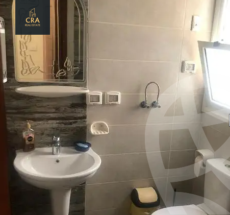 https://aqarmap.com.eg/en/listing/5977142-for-sale-cairo-new-cairo-compounds-byrl-d-rw