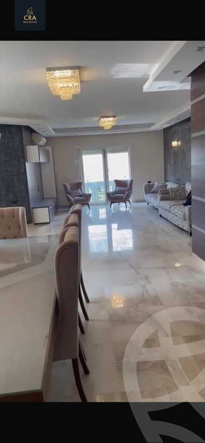 https://aqarmap.com.eg/ar/listing/6130106-for-rent-cairo-new-cairo-compounds-mountain-view-hyde-park