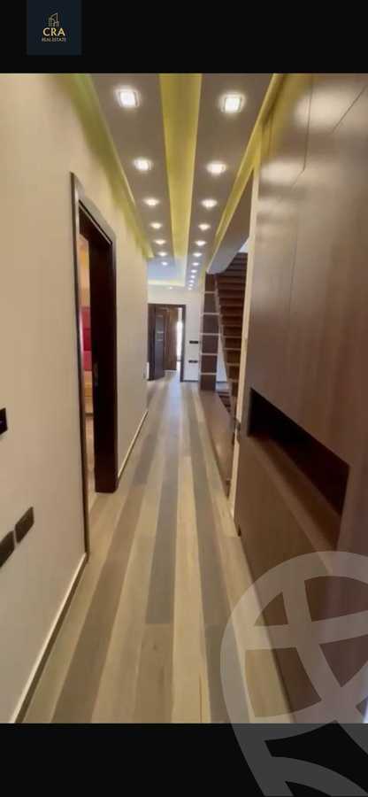 https://aqarmap.com.eg/ar/listing/6180120-for-rent-cairo-new-cairo-compounds-hyde-park-centre-ville-hyde-park