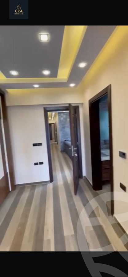 https://aqarmap.com.eg/ar/listing/6180120-for-rent-cairo-new-cairo-compounds-hyde-park-centre-ville-hyde-park
