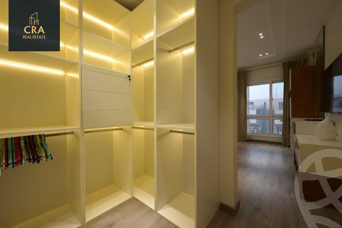 https://aqarmap.com.eg/ar/listing/6216547-for-rent-cairo-new-cairo-compounds-hyde-park-centre-ville-hyde-park