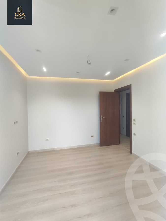 https://aqarmap.com.eg/en/listing/6237660-for-rent-cairo-new-cairo-compounds-hyde-park-centre-ville-hyde-park