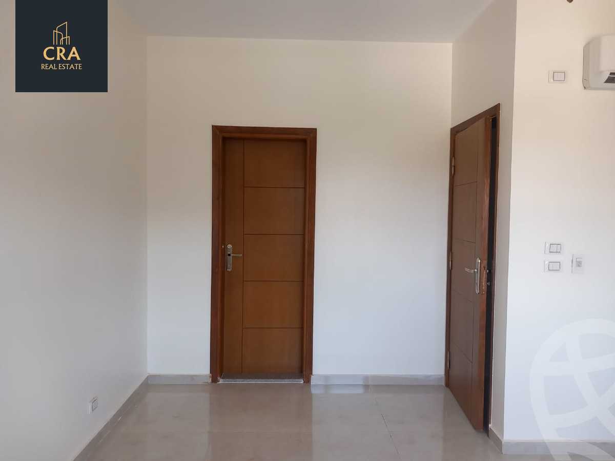 https://aqarmap.com.eg/en/listing/6256768-for-rent-cairo-new-cairo-compounds-hyde-park-centre-ville-hyde-park