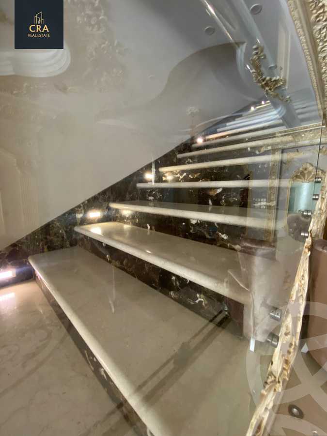 https://aqarmap.com.eg/ar/listing/6265948-for-rent-cairo-new-cairo-compounds-hyde-park-centre-ville-hyde-park