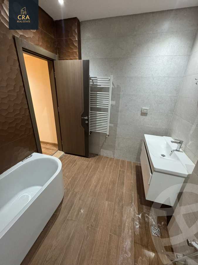 https://aqarmap.com.eg/ar/listing/6285907-for-rent-cairo-new-cairo-compounds-district-5-the-plateau-district-5