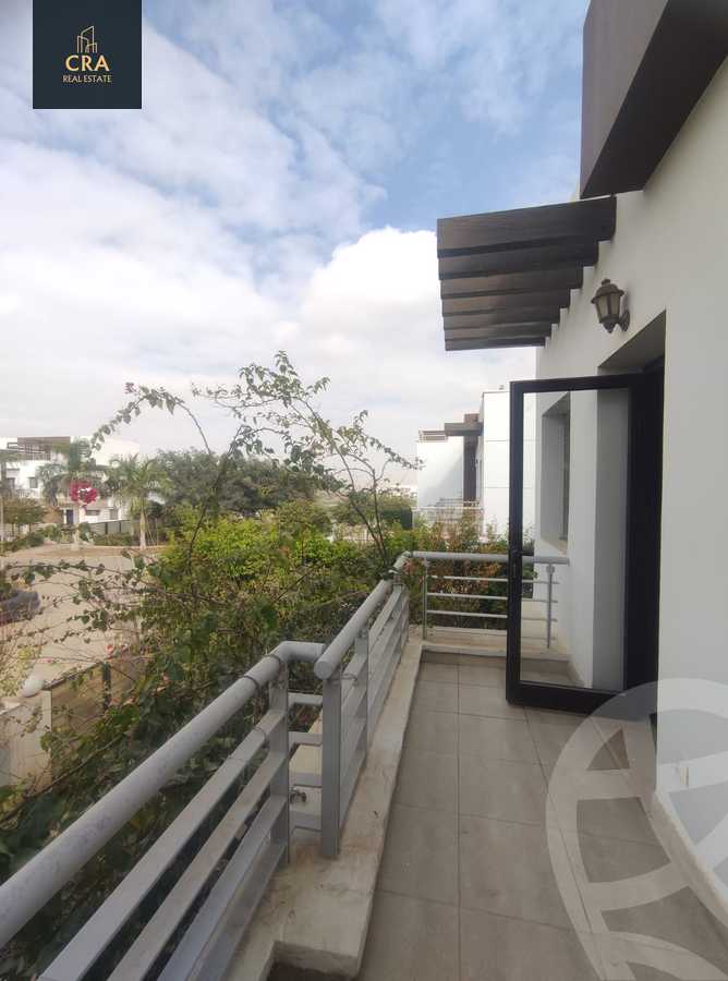 https://aqarmap.com.eg/ar/listing/6300648-for-rent-cairo-new-cairo-compounds-hyde-park-centre-ville-hyde-park