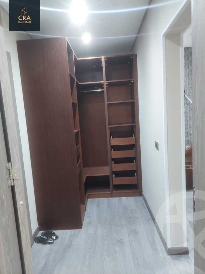 https://aqarmap.com.eg/ar/listing/6313648-for-rent-cairo-new-cairo-compounds-hyde-park-centre-ville-hyde-park