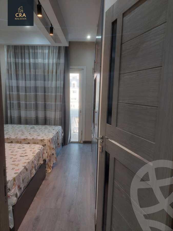 https://aqarmap.com.eg/ar/listing/6313648-for-rent-cairo-new-cairo-compounds-hyde-park-centre-ville-hyde-park