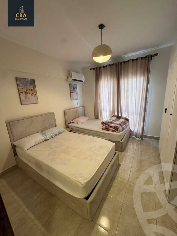 https://aqarmap.com.eg/ar/listing/6379530-for-rent-cairo-new-cairo-lrhb-city-phase-5-talaat-mostafa-st