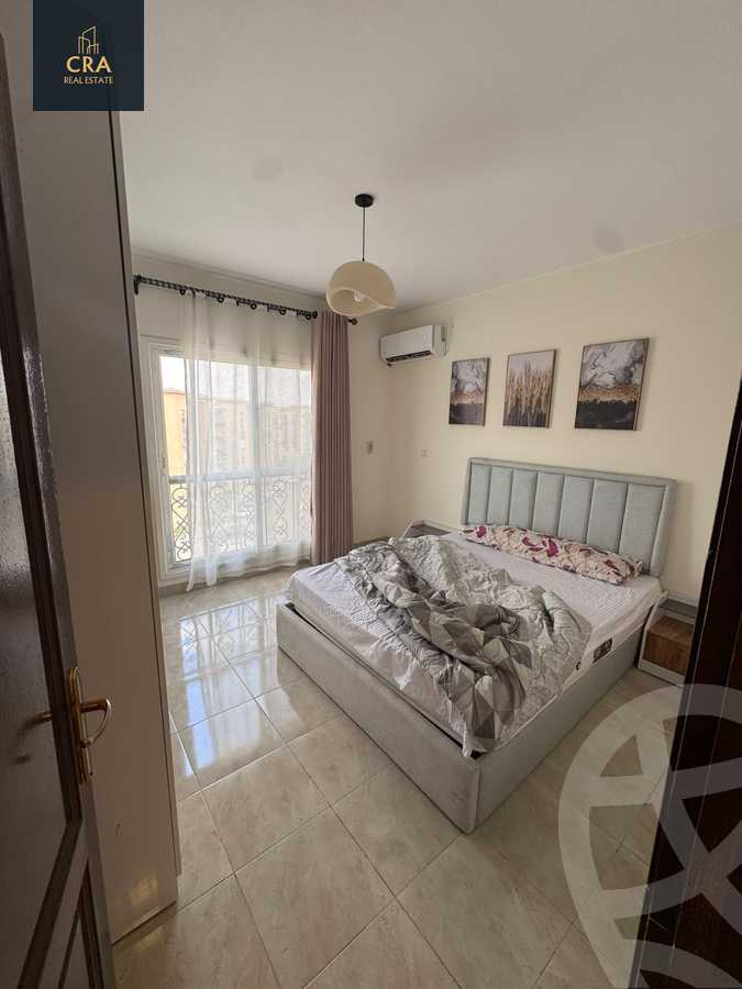 https://aqarmap.com.eg/ar/listing/6379530-for-rent-cairo-new-cairo-lrhb-city-phase-5-talaat-mostafa-st
